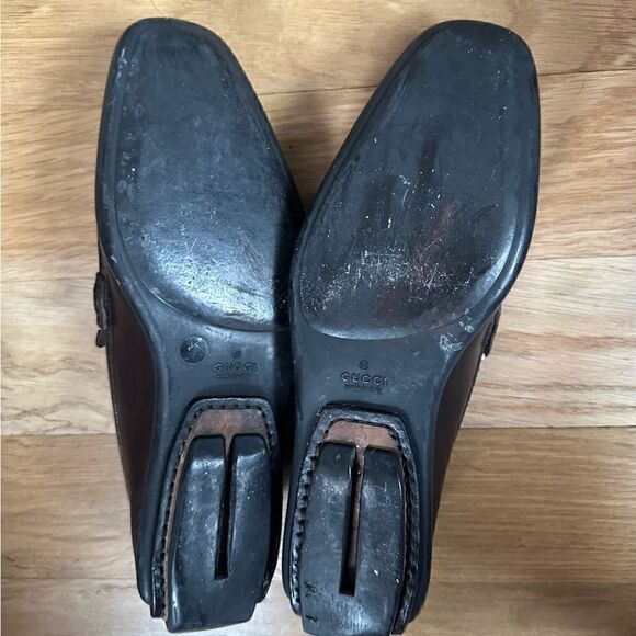 Beautiful Gucci Leather loafer in size 7 - Picture 7 of 9